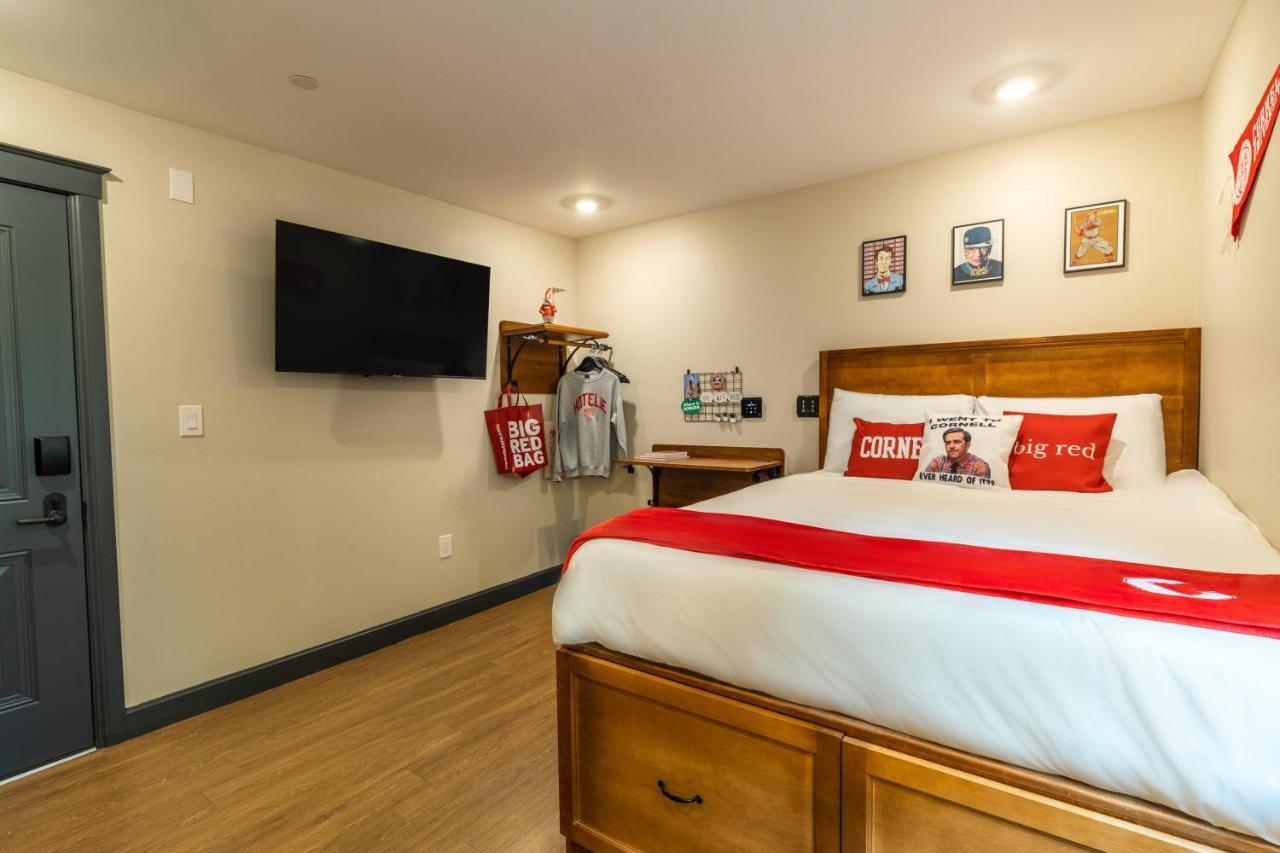 The Dorm Hotel إيثاكا المظهر الخارجي الصورة